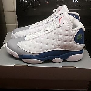 Air Jordan 13 retro (French blue) size 10